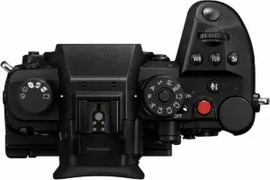 Panasonic-LUMIX-GH7: Best Vlogging Camera Overall
